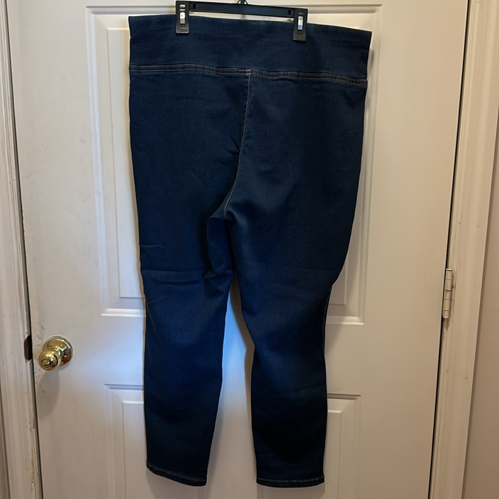 Elastic high waisted jeans. Cotton,spandex,Polyester & Rayon.Sz 2x straight leg - Picture 2 of 4